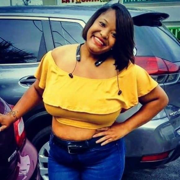 Meet your Posher, Tiffany - Picture 1 of 1